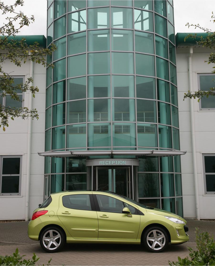  Peugeot 308 2007 года  (фото 105 из 125)